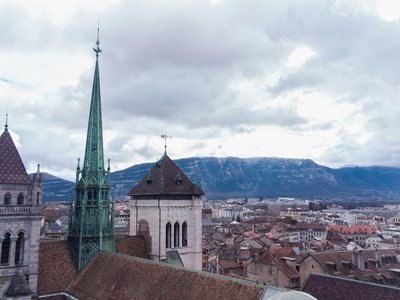 Geneva Old Town, Chocolate and Lake Guided Walking Tour